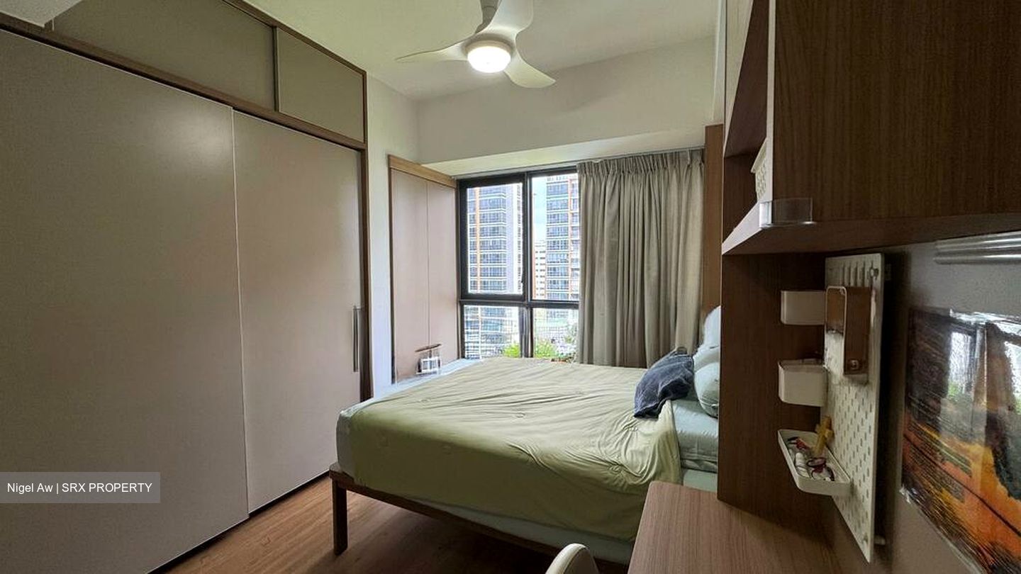 Pasir Ris Central Residences (D18), Condominium #497637441